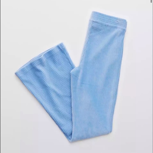 SOLD NWOT Aerie Groove-On Velour High Waisted Flare Pant - Picture 6 of 12